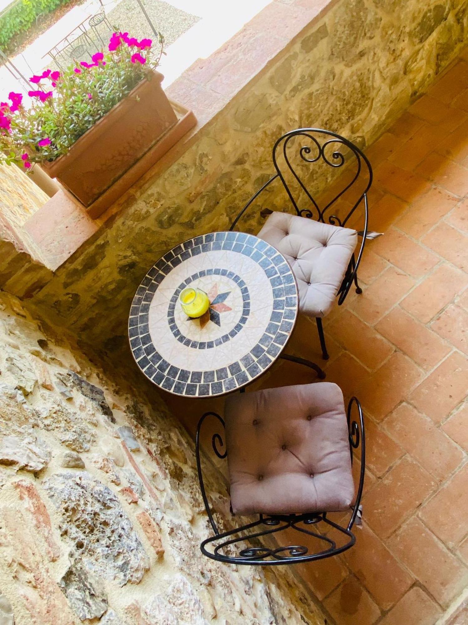 Agriturismo La Peschiera Казоле-д'Ельса Екстер'єр фото